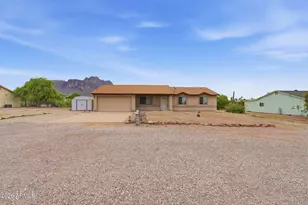 699 N Arroya Rd, Apache Junction, AZ 85119 - Photo 2