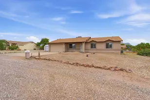 699 N Arroya Rd, Apache Junction, AZ 85119 - Photo 4