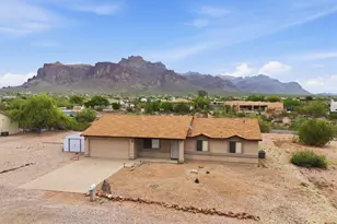 699 N Arroya Rd, Apache Junction, AZ 85119 - Photo 1