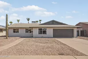 1949 E Fremont Dr, Tempe, AZ 85282 - Photo 2