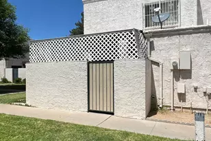 5212 N 42nd Ln, Phoenix, AZ 85019 - Photo 2