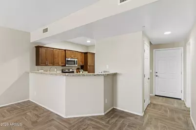 21655 N 36th Avenue #106, Glendale, AZ 85308 - Photo 10