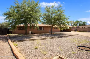 565 Cibola Way, Sierra Vista, AZ 85635 - Photo 2