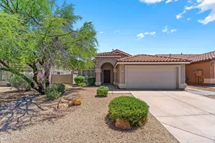 26235 N 41st Way, Phoenix, AZ 85050 - Photo 1