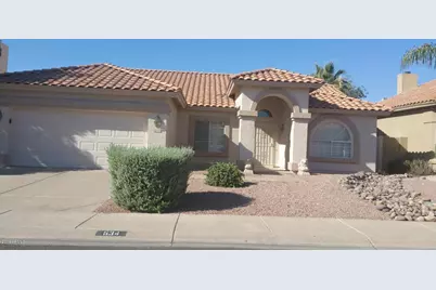 634 W Silver Creek Road, Gilbert, AZ 85233 - Photo 2