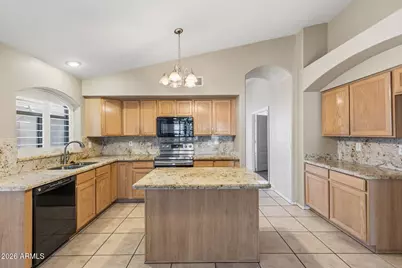1654 N 125th Lane, Avondale, AZ 85392 - Photo 10