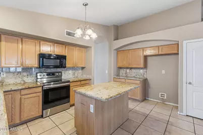 1654 N 125th Lane, Avondale, AZ 85392 - Photo 6