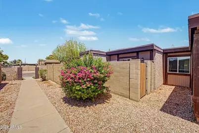 1827 E Kirkland Lane #A, Tempe, AZ 85281 - Photo 2