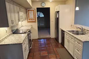 220 E Aster Dr, Phoenix, AZ 85022 - Photo 34
