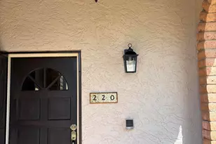 220 E Aster Dr, Phoenix, AZ 85022 - Photo 2