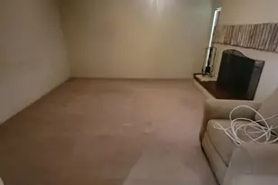 220 E Aster Dr, Phoenix, AZ 85022 - Photo 12