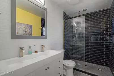 115 W Granada Road, Phoenix, AZ 85003 - Photo 18