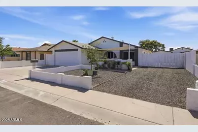 8650 N 56th Avenue, Glendale, AZ 85302 - Photo 2