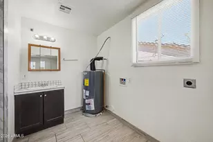 8141 W Indianola Ave, Phoenix, AZ 85033 - Photo 30