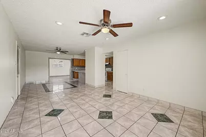 8141 W Indianola Avenue, Phoenix, AZ 85033 - Photo 8