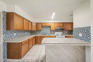 8141 W Indianola Ave, Phoenix, AZ 85033 - Photo 14
