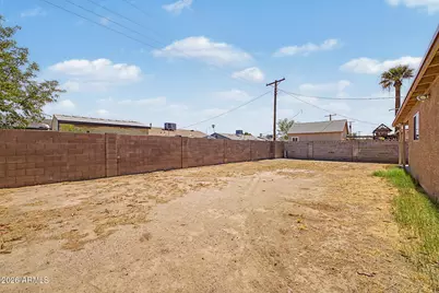8141 W Indianola Avenue, Phoenix, AZ 85033 - Photo 36
