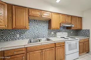 8141 W Indianola Ave, Phoenix, AZ 85033 - Photo 16