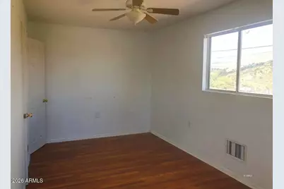 1137 W Rice Street, Miami, AZ 85539 - Photo 8
