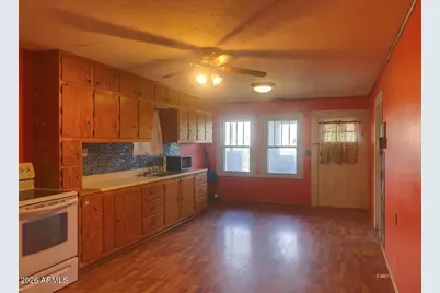 1137 W Rice Street, Miami, AZ 85539 - Photo 2