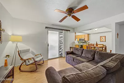 10610 S 48th Street #1062, Phoenix, AZ 85044 - Photo 2