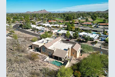 1044 W Indian Hills Place, Phoenix, AZ 85023 - Photo 2