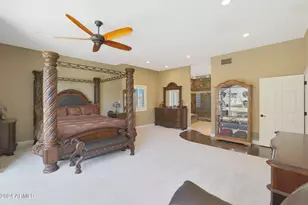 1044 W Indian Hills Pl, Phoenix, AZ 85023 - Photo 8