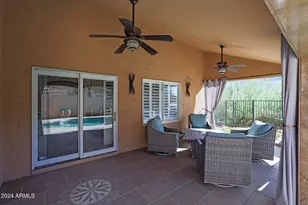 1044 W Indian Hills Pl, Phoenix, AZ 85023 - Photo 40