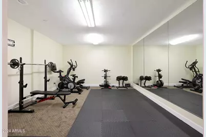 1044 W Indian Hills Place, Phoenix, AZ 85023 - Photo 30