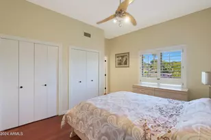 1044 W Indian Hills Pl, Phoenix, AZ 85023 - Photo 52