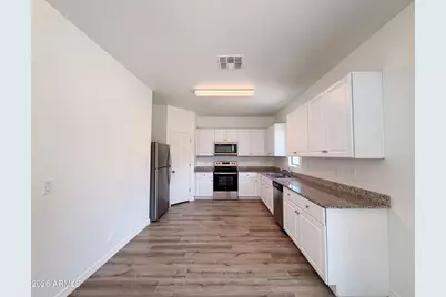45433 W Sandhill Road, Maricopa, AZ 85139 - Photo 2