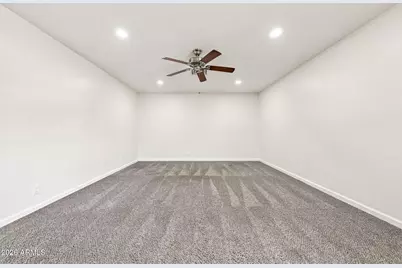 1041 W Kilarea Avenue, Mesa, AZ 85210 - Photo 10