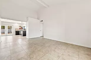 1041 W Kilarea Ave, Mesa, AZ 85210 - Photo 6