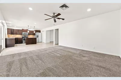 1041 W Kilarea Avenue, Mesa, AZ 85210 - Photo 12