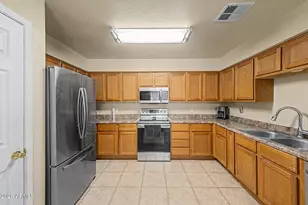 13509 S Silent Rd, Arizona City, AZ 85123 - Photo 12
