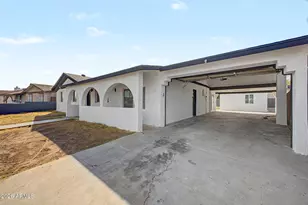 6340 W Avalon Dr, Phoenix, AZ 85033 - Photo 44