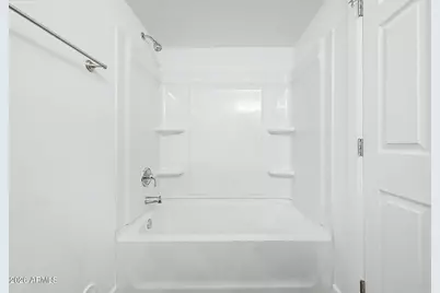 6340 W Avalon Drive, Phoenix, AZ 85033 - Photo 18