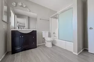 5172 W Olive Ave, Glendale, AZ 85302 - Photo 18