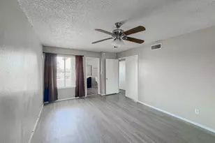 5172 W Olive Ave, Glendale, AZ 85302 - Photo 16