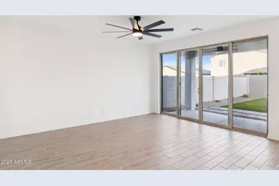 2370 E Wagon Wheel Lane, San Tan Valley, AZ 85140 - Photo 4