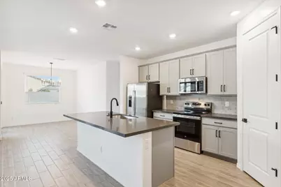2370 E Wagon Wheel Lane, San Tan Valley, AZ 85140 - Photo 10