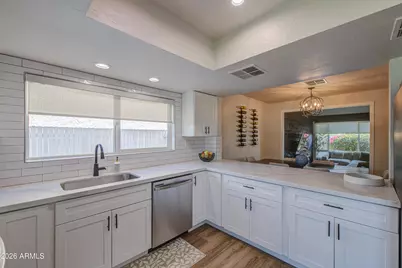 1214 E Desert Cove Avenue, Phoenix, AZ 85020 - Photo 24