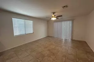 1373 S Ponderosa Dr, Gilbert, AZ 85296 - Photo 2
