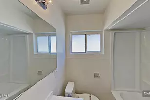 2747 N Greenfield Rd, Phoenix, AZ 85006 - Photo 12