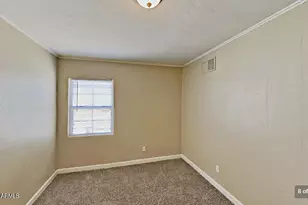 2747 N Greenfield Rd, Phoenix, AZ 85006 - Photo 8
