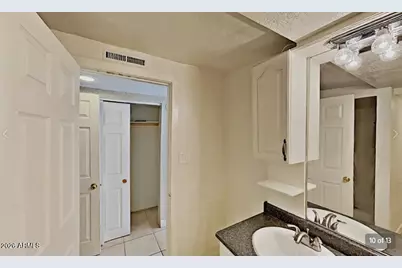 2747 N Greenfield Road, Phoenix, AZ 85006 - Photo 10