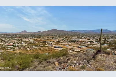 3217 W Blue Eagle Lane #-, Phoenix, AZ 85086 - Photo 12