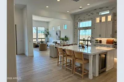 1071 E Peach Tree Drive, Chandler, AZ 85249 - Photo 4