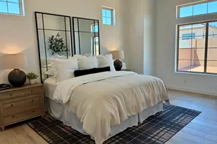 1071 E Peach Tree Dr, Chandler, AZ 85249 - Photo 12