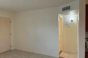 1349 E Sahuaro Dr, Phoenix, AZ 85020 - Photo 4